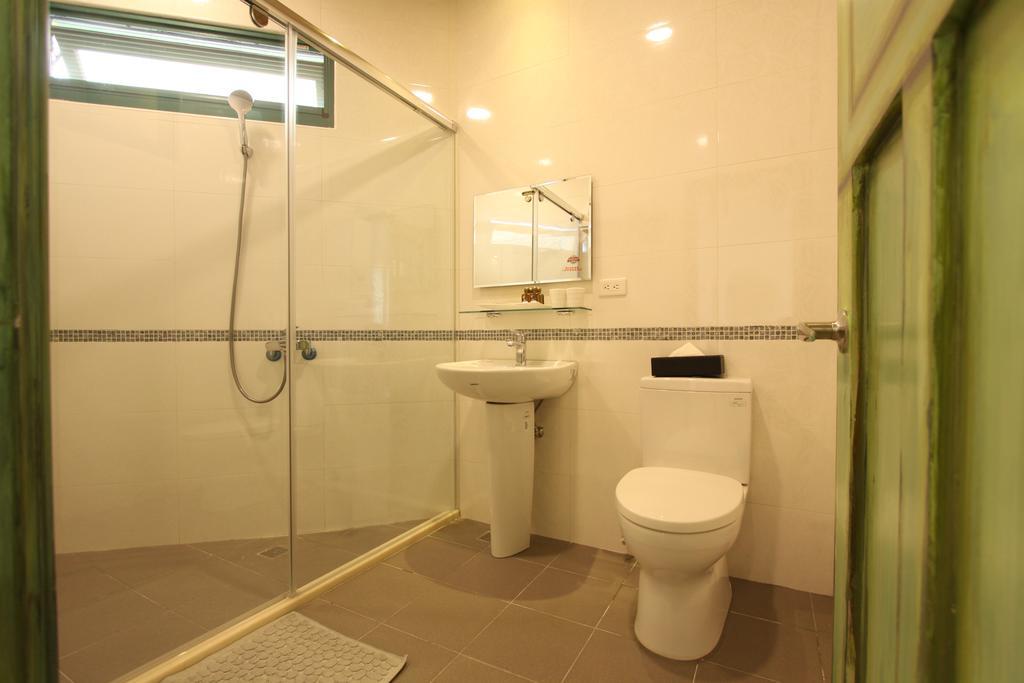 皇裔民宿 - 歐式小屋 Hualien Exterior foto
